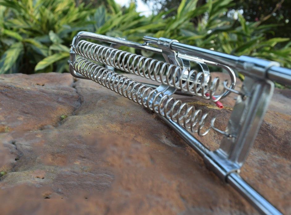 Automatischer Angelrutenhalter für Meeresruten