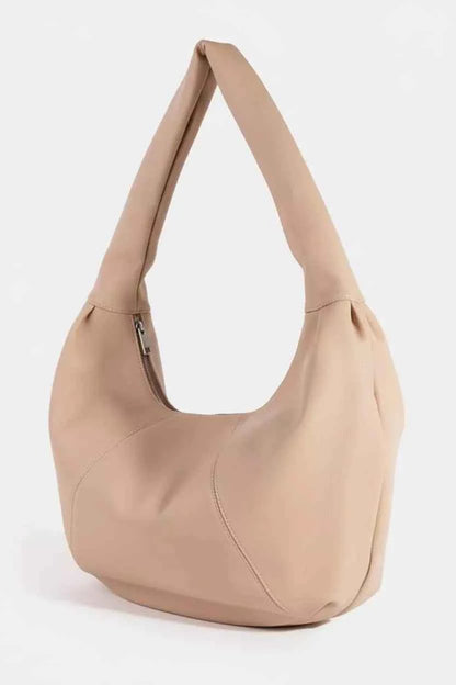 Schultertasche aus Leder mit Fayence-Panel-Naht und Halbmond-Effekt